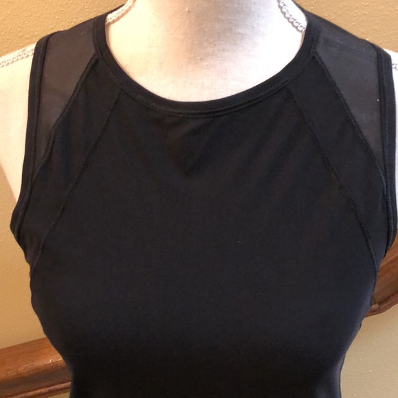 Lululemon Sculpt Tank Top - Picture 2 of 6